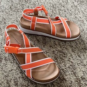 Coral orange size 8 lucky brand flatform sandal